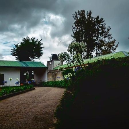 The Grand Pavilion Hotel Nuwara Eliya Exterior photo
