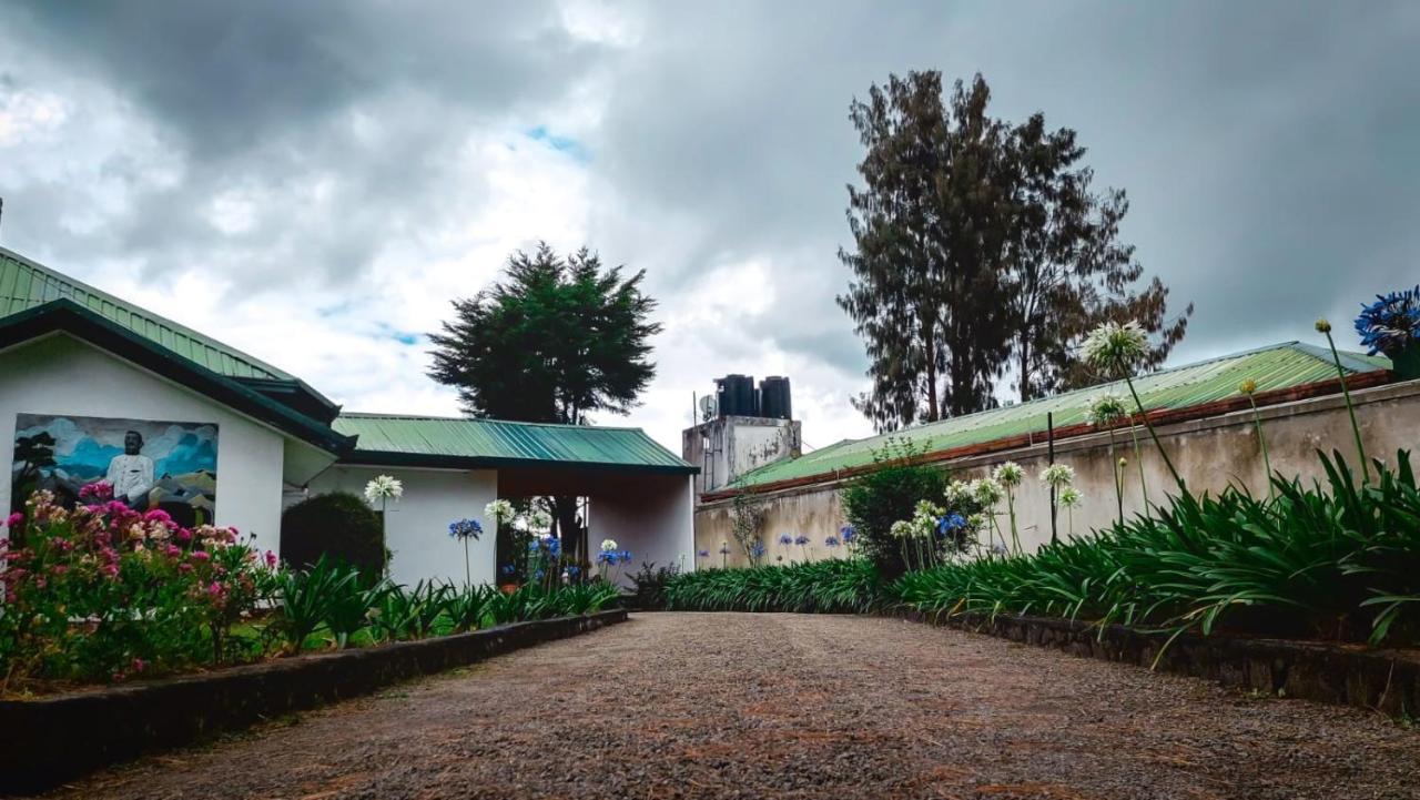 The Grand Pavilion Hotel Nuwara Eliya Exterior photo